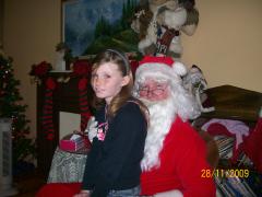 Saturday November 28, 2009 10:55 - CHRISTMAS CONCERT AND DRIVE TO SEE LIGHTS 044.jpg